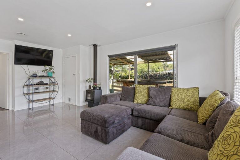 Photo of property in 1 Ross Place, Blagdon, New Plymouth, 4310