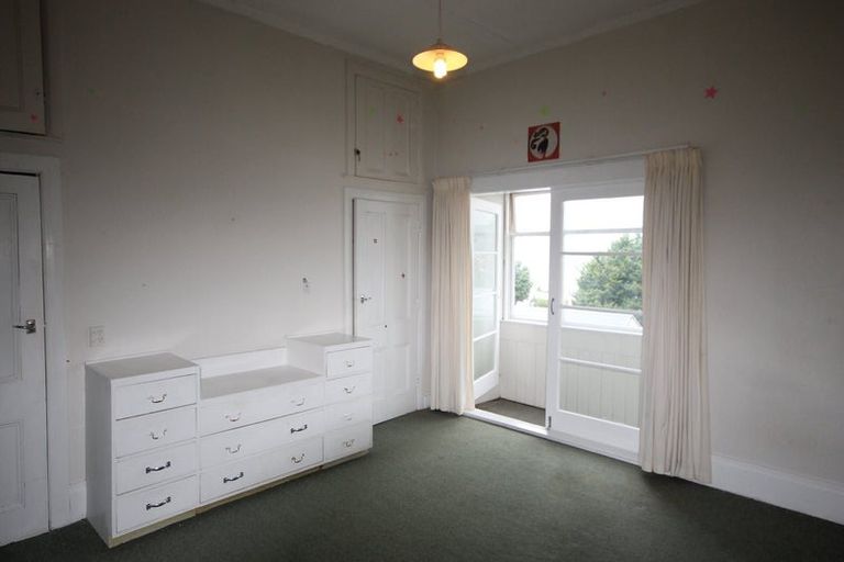 Photo of property in 3 Mckenzie Terrace, Te Aro, Wellington, 6011
