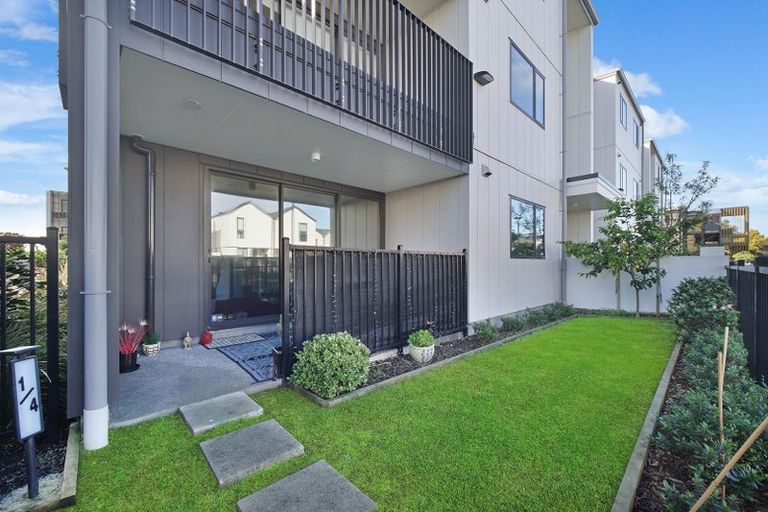 Photo of property in 1/4 Ara Kataraina, Mangere, Auckland, 2022