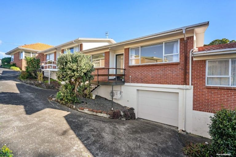 Photo of property in 3/28 Uxbridge Road, Mellons Bay, Auckland, 2014