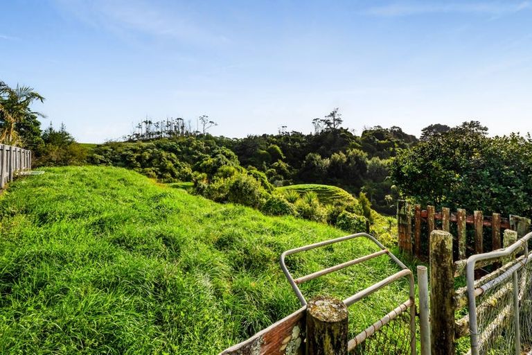 Photo of property in 29 Whakapaki Street, Urenui, 4375