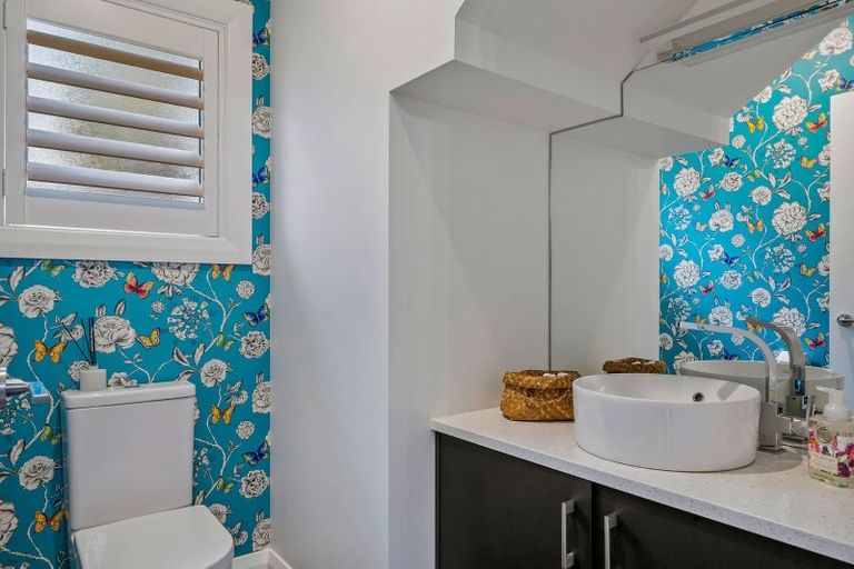 Photo of property in 8 Saint Columbans Grove, Boulcott, Lower Hutt, 5010