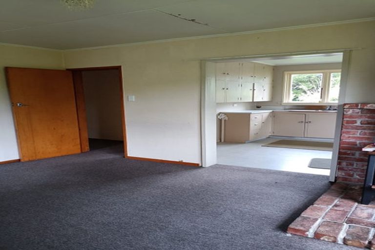 Photo of property in 915 Tahakopa Valley Road, Tahakopa, Owaka, 9586