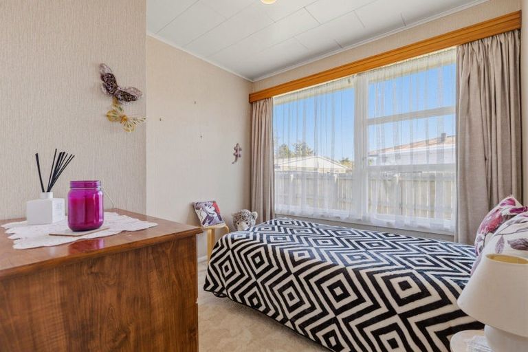 Photo of property in 13 Kenmore Place, Tokoroa, 3420