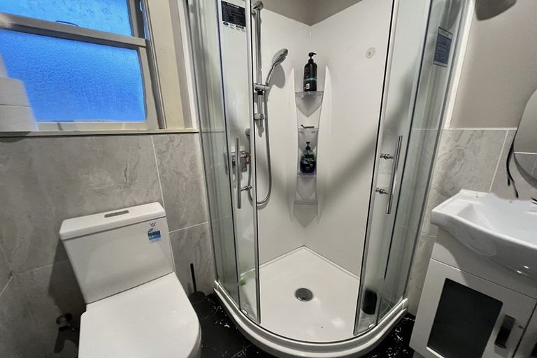 Photo of property in 249 Wellington Road, Wainuiomata, Lower Hutt, 5014