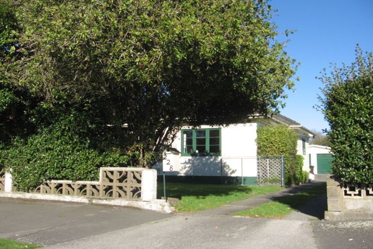 Photo of property in 228 College Street, West End, Palmerston North, 4412