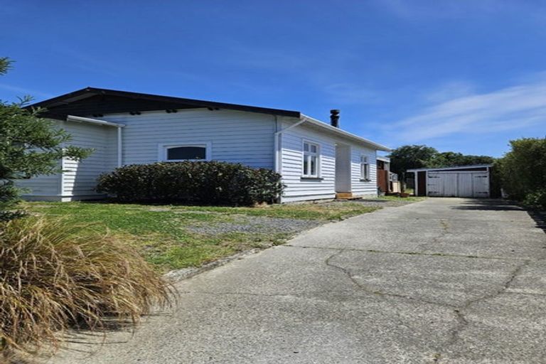Photo of property in 185 Morton Street, Strathern, Invercargill, 9812
