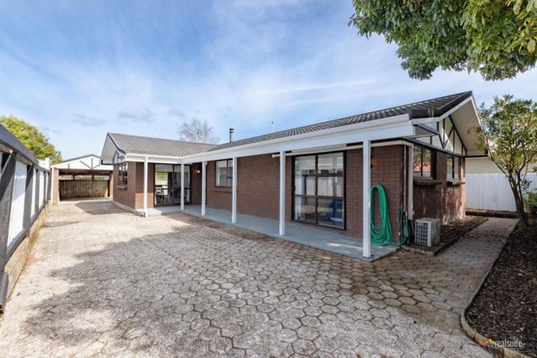 Photo of property in 2/27 Merton Street, Trentham, Upper Hutt, 5018