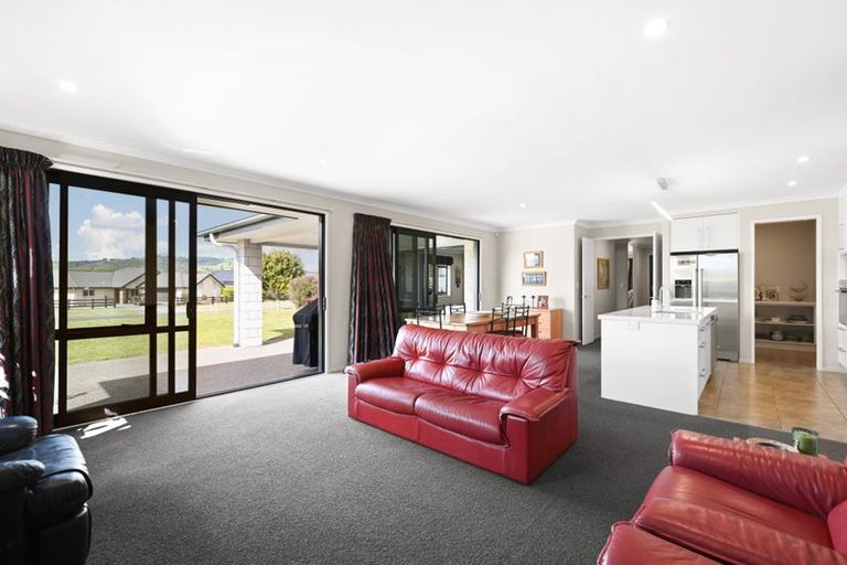 Photo of property in 53 Baxter Michael Crescent, Cambridge, 3434