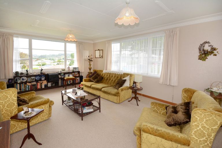 Photo of property in 14 Spiers Road, Halfway Bush, Dunedin, 9010