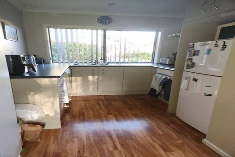 Photo of property in 202 Greenhithe Road, Greenhithe, Auckland, 0632
