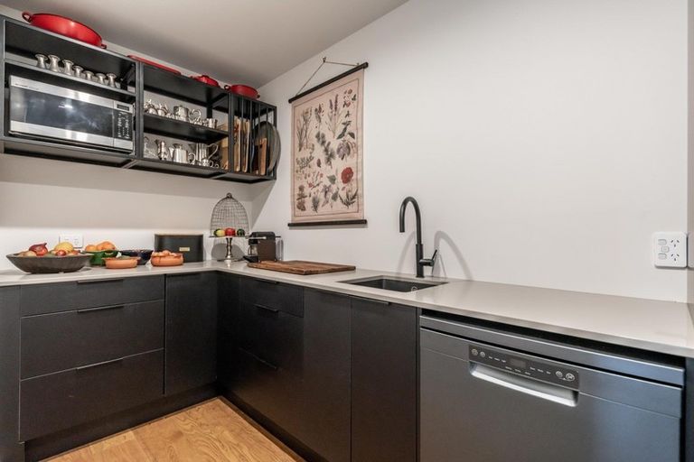 Photo of property in 1 De La Mare Drive, Leamington, Cambridge, 3432