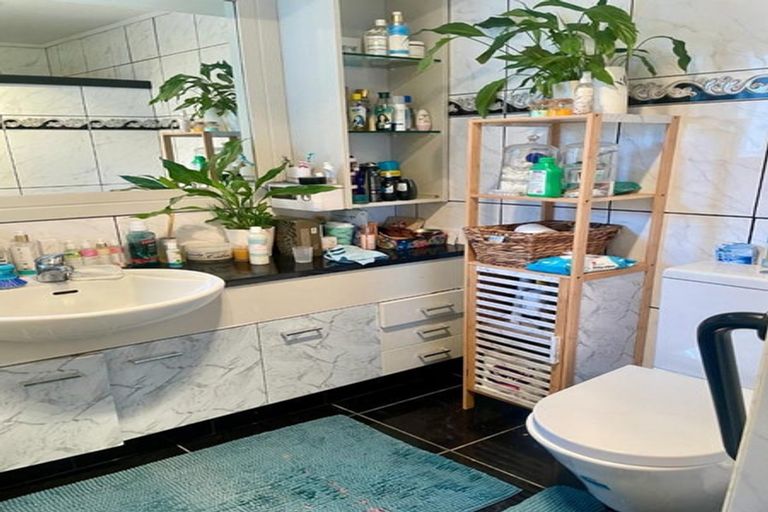 Photo of property in 51 Derrimore Heights, Clover Park, Auckland, 2019