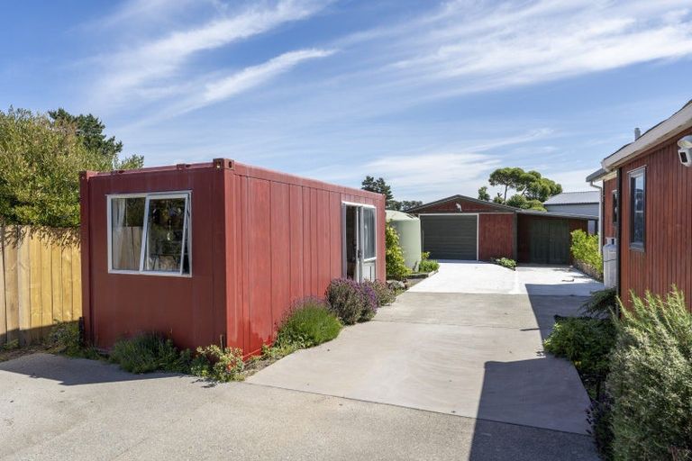 Photo of property in 35 Lake Terrace Road, Little River, 7591