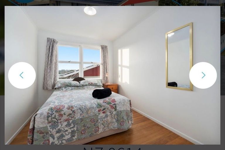 Photo of property in 21 Arlette Place, Massey, Auckland, 0614