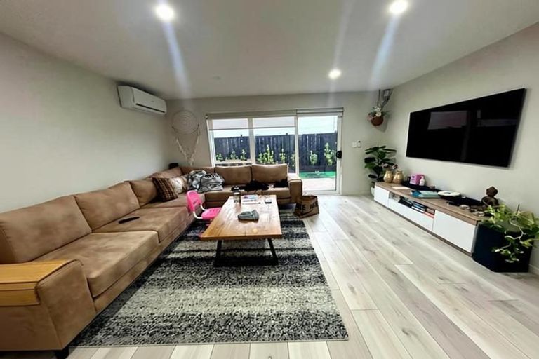 Photo of property in 9 Tidal View Road, Karaka, Papakura, 2113