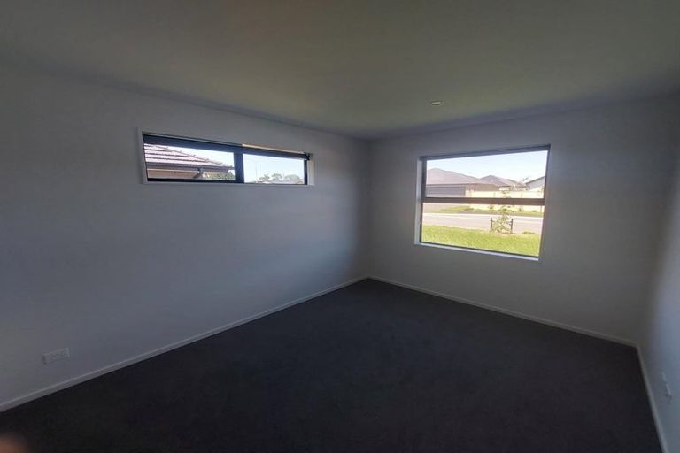 Photo of property in 9 Sarah Nicholls Street, Belfast, Christchurch, 8051