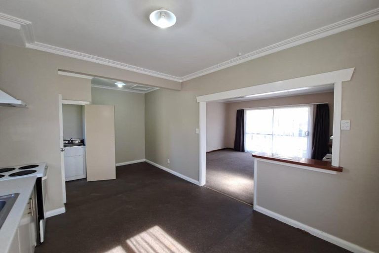 Photo of property in 199 Tukapa Street, Westown, New Plymouth, 4310