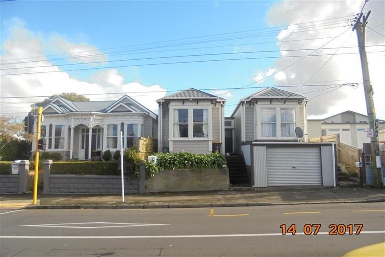 Photo of property in 188-190 Rintoul Street, Berhampore, Wellington, 6023