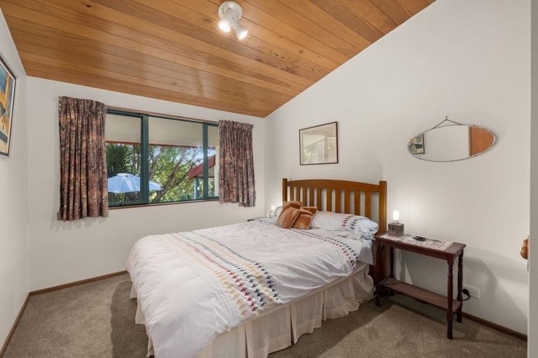 Photo of property in 73 Hone Heke Road, Kerikeri, 0230