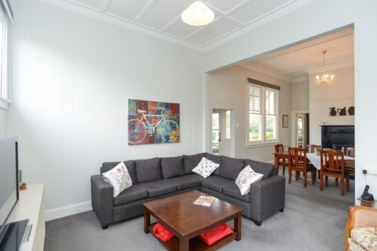 Photo of property in 2 Henderson Street, Otane, 4202