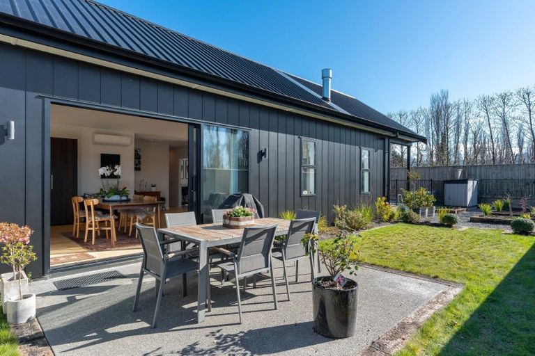 Photo of property in 42 Orchard Road, Greytown, 5712