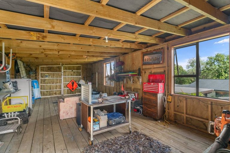 Photo of property in 5 Skelton Crescent, Paparoa, 0571