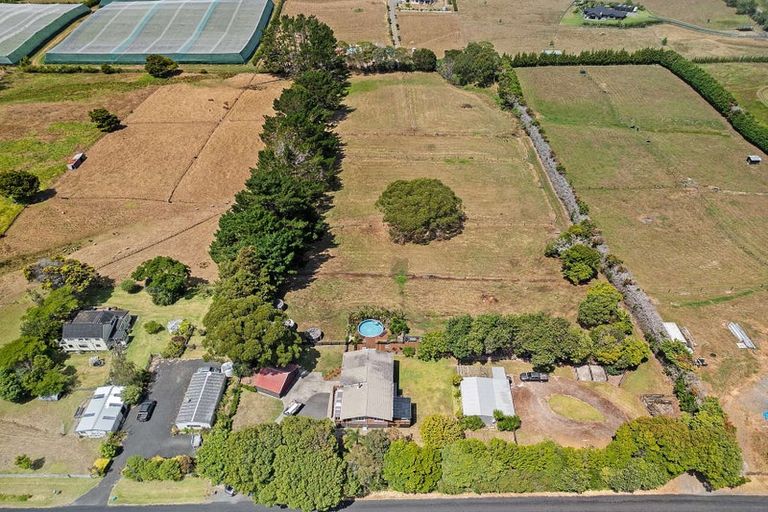 Photo of property in 37 Whiriwhiri Road, Waiuku, 2682