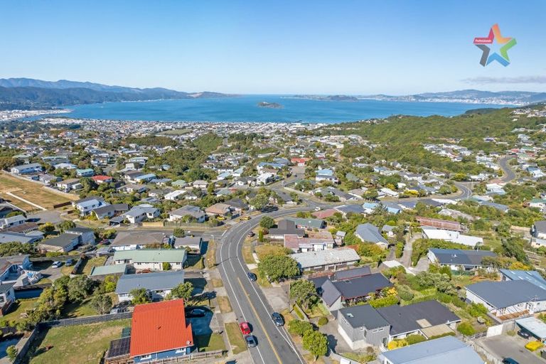 Photo of property in 258 Dowse Drive, Maungaraki, Lower Hutt, 5010