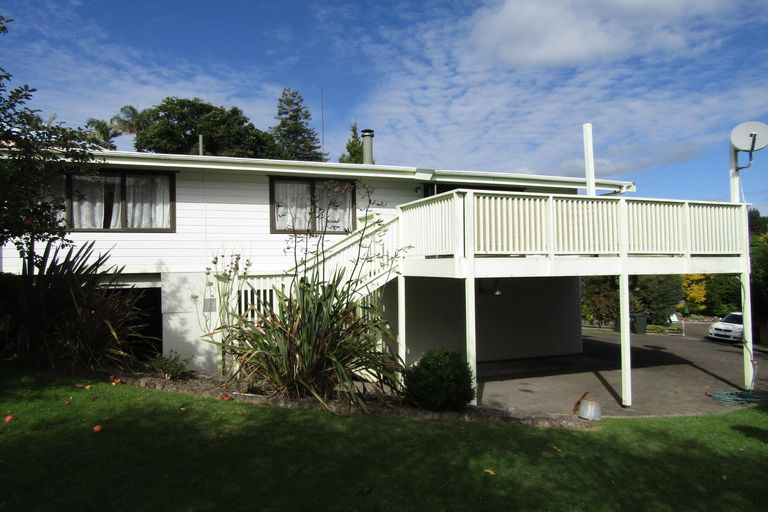 Photo of property in 2 Windsor Rise, Whakatane, 3120