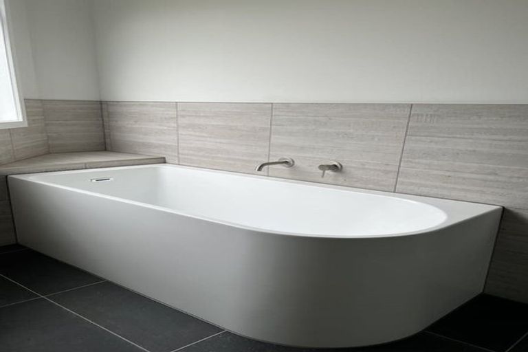 Photo of property in 1b Logan Avenue, Marewa, Napier, 4110