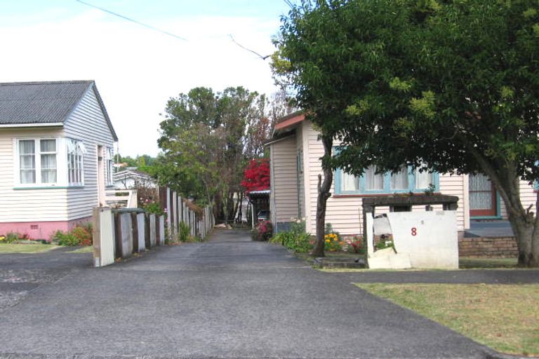 Photo of property in 1/8 Mayville Avenue, New Lynn, Auckland, 0600
