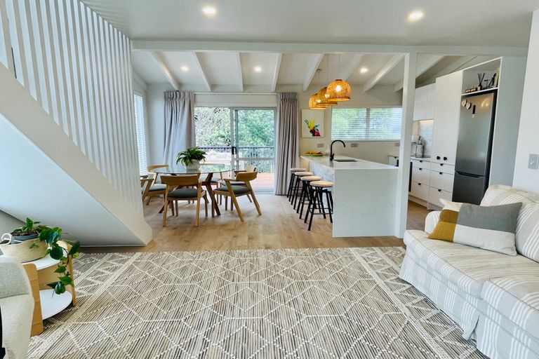 Photo of property in 47 William Street, Waikanae Beach, Waikanae, 5036