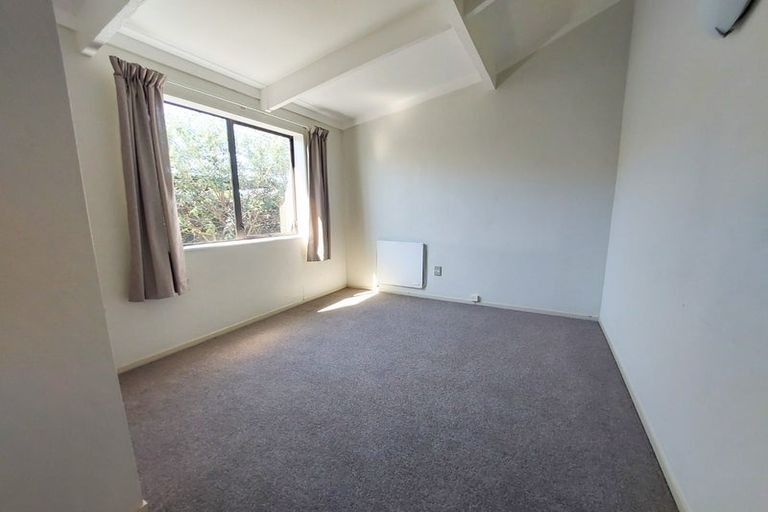 Photo of property in 17b Dover Road, St Andrews, Hamilton, 3200