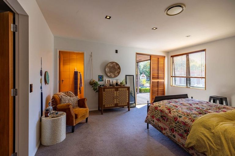 Photo of property in 150 Milne Drive, Paraparaumu, 5032