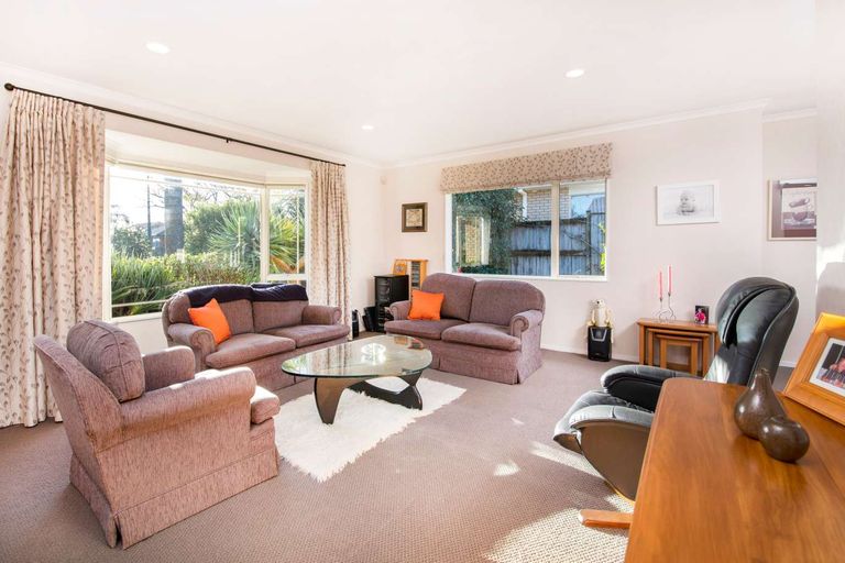 Photo of property in 4 Glanworth Place, Dannemora, Auckland, 2016