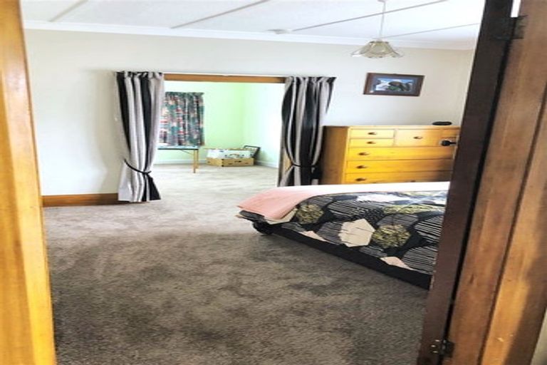 Photo of property in 61 Barraud Street, Dannevirke, 4930