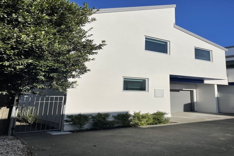 Photo of property in 74 The Esplanade, Westshore, Napier, 4110