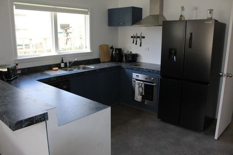 Photo of property in 102 Glen Road, The Glen, Dunedin, 9011