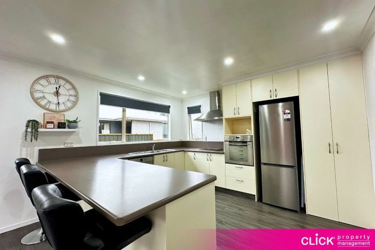 Photo of property in 31 Waldron Crescent, Green Island, Dunedin, 9018