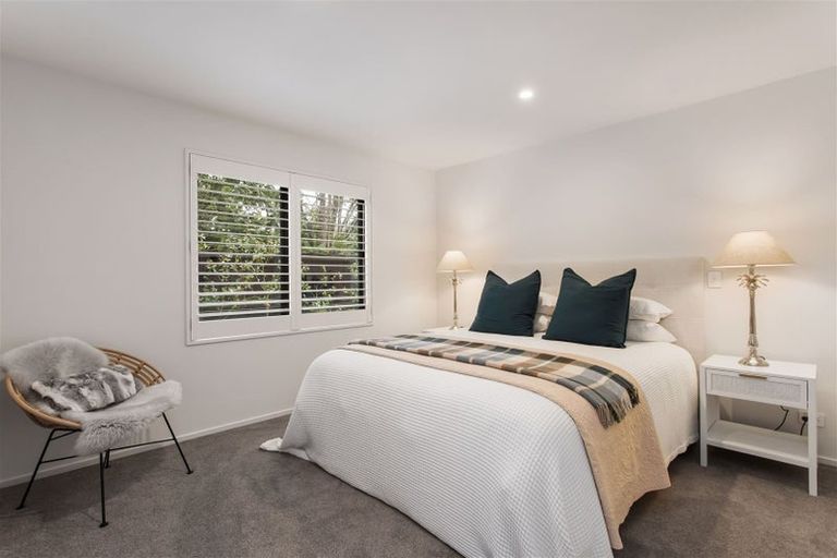 Photo of property in 35 Hawkesbury Avenue, St Albans, Christchurch, 8014