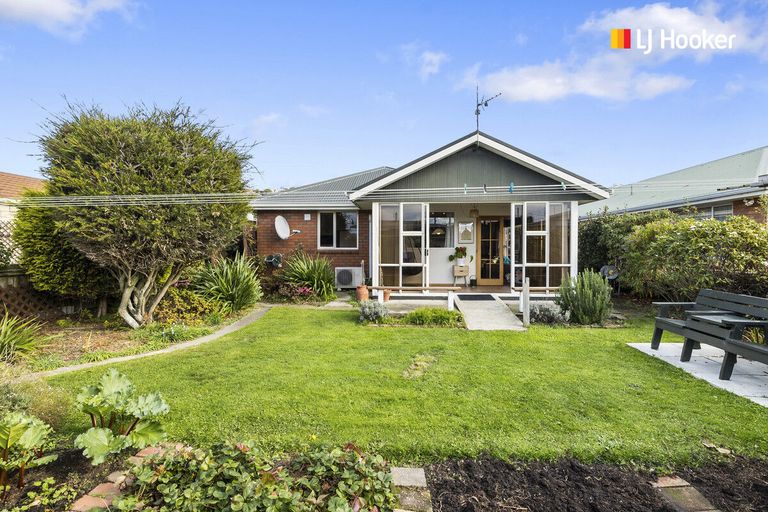 Photo of property in 103 Surrey Street, Forbury, Dunedin, 9012