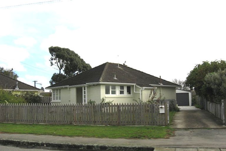 Photo of property in 37 Morrison Avenue, Northcote, Christchurch, 8052