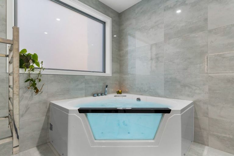 Photo of property in 3 Kihona Rise, Pyes Pa, Tauranga, 3112