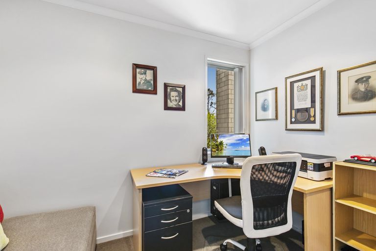 Photo of property in 5 Vivien Place, Patumahoe, Pukekohe, 2679