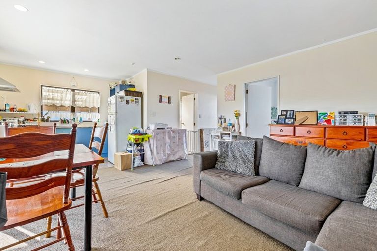 Photo of property in 139a Don Buck Road, Massey, Auckland, 0614