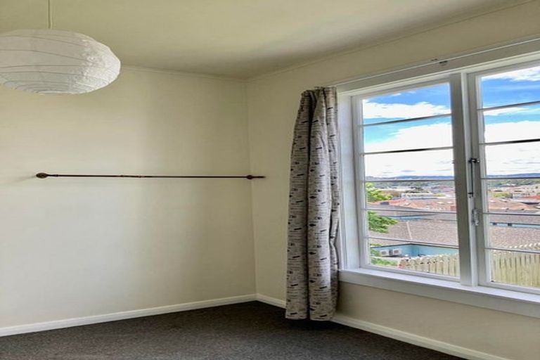 Photo of property in 26 Childers Terrace, Kilbirnie, Wellington, 6022