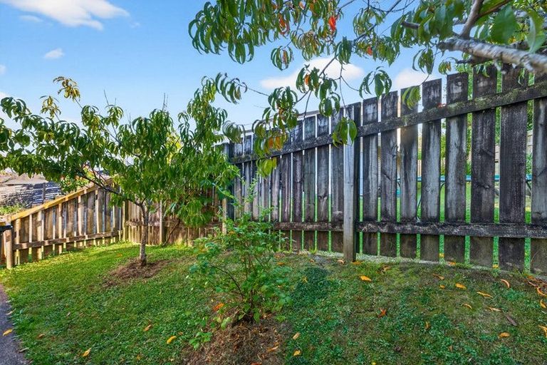 Photo of property in 130j Lakeside Drive, Orewa, 0931
