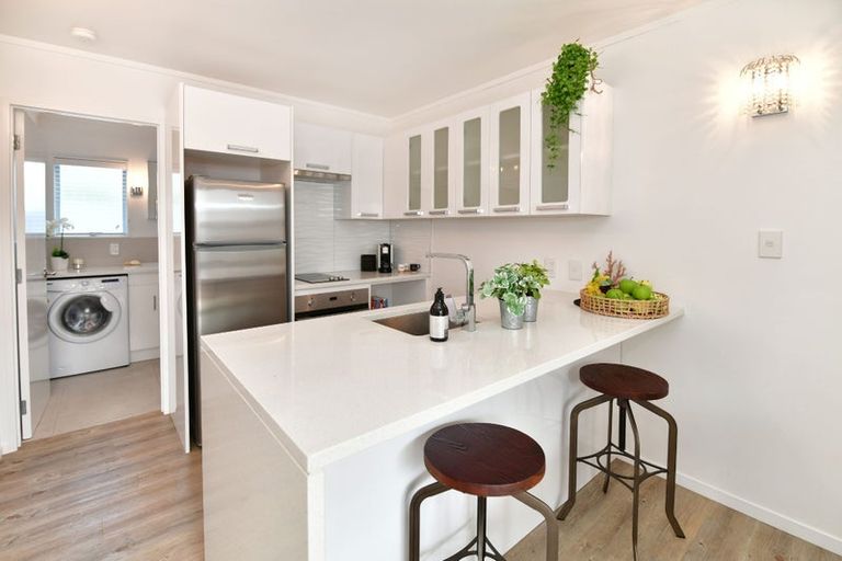 Photo of property in 3/420a Hibiscus Coast Highway, Orewa, 0931