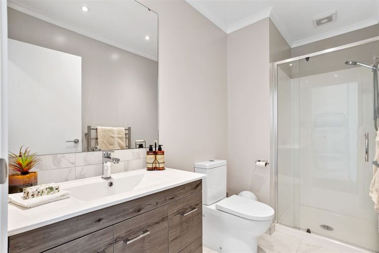 Photo of property in 7 Rangihina Road, Hobsonville, Auckland, 0616